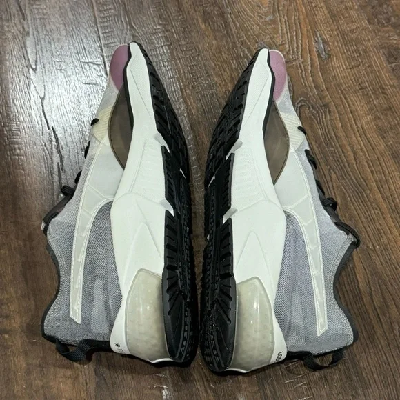Puma LQDCELL Optic Low Top Sneaker Size 11.5 Men